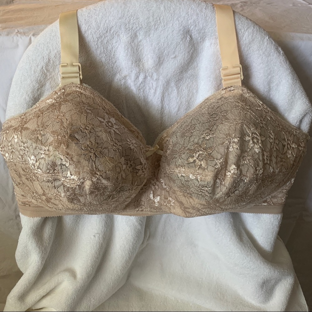 New Vintage Norvell bra #874 Beige w/ lace 46 EE to 46H Bullet Style